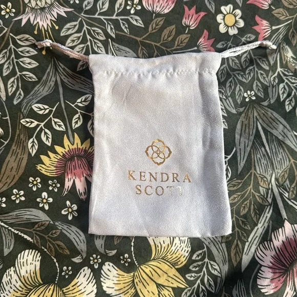 Kendra Scott Jewelry Dust Bags - Listing is Per Bag - Picture 2 of 2